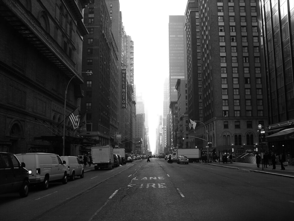 Black+ad+White+City+Roads (1)